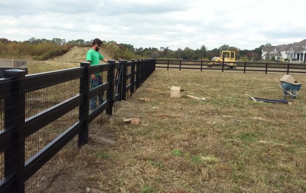 3-Rail-Horse-Fence